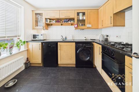 3 bedroom semi-detached house for sale, Larch Close, Nuneaton CV10