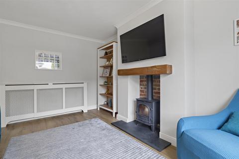 9 Lisker Drive, Otley, LS21 1DQ