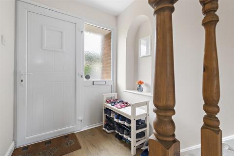 9 Lisker Drive, Otley, LS21 1DQ