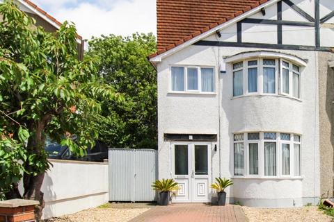 5 bedroom semi-detached house for sale