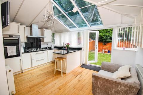 5 bedroom semi-detached house for sale, High Park, Bristol