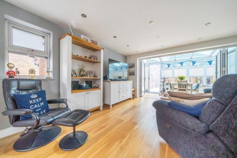 undefined, Banbury,  Oxfordshire,  OX16