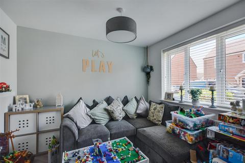 4 bedroom detached house for sale, Elka Road, Ilkeston