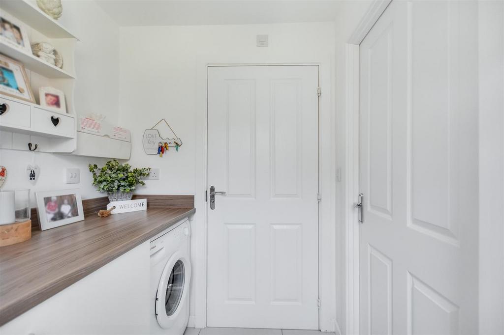 Utility Room 2.jpeg