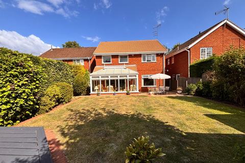 12 Cricket Close, Walsall, WS5 3PU