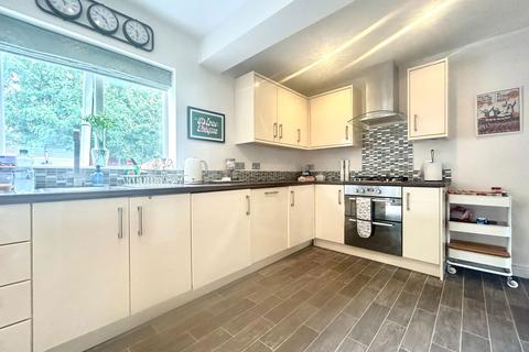 3 bedroom semi-detached house for sale, Wallows Wood, Dudley DY3