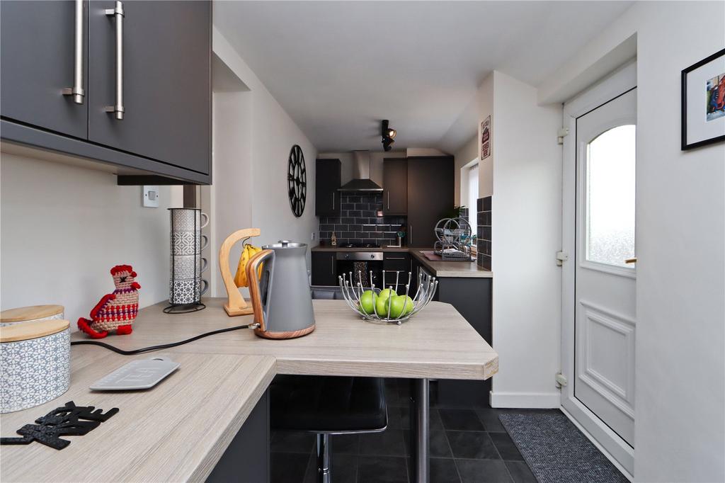Kitchen Pic 3