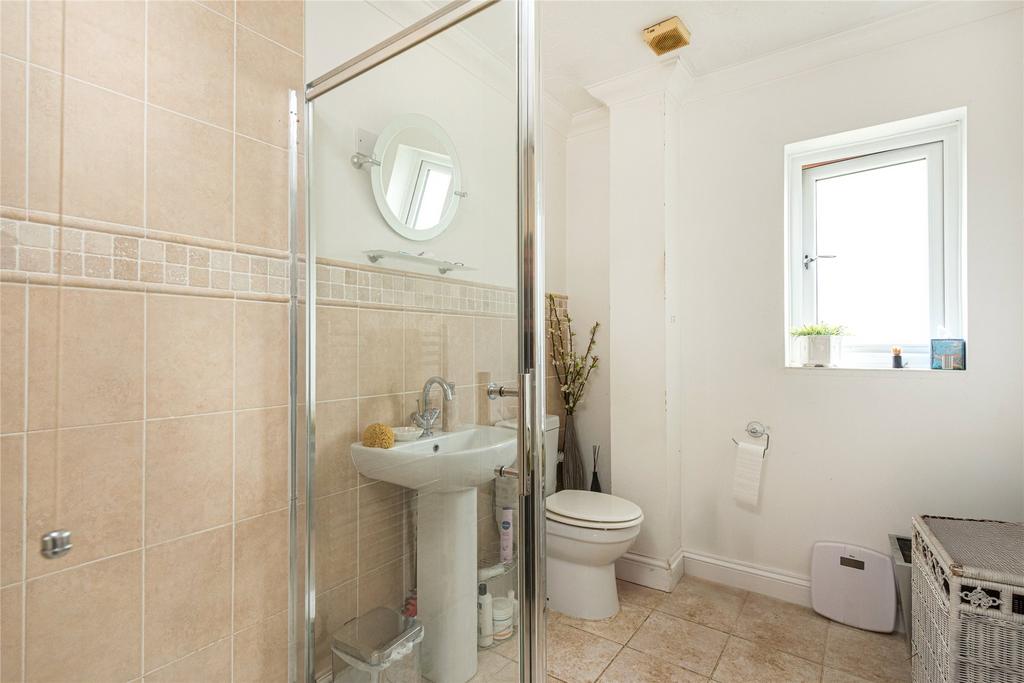 Bed 2 En Suite