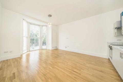 2 bedroom flat for sale, Peckham Rye, London SE15