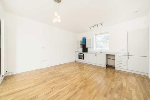 2 bedroom flat for sale, Peckham Rye, London SE15