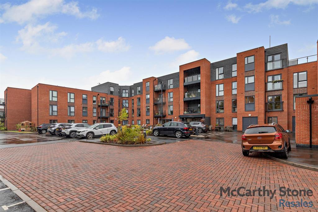8656780-exterior03-800.jpg