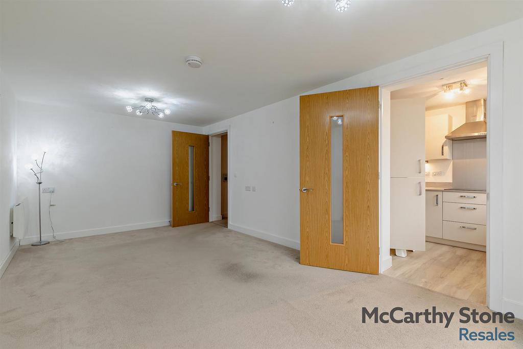 8656780-interior07-800.jpg