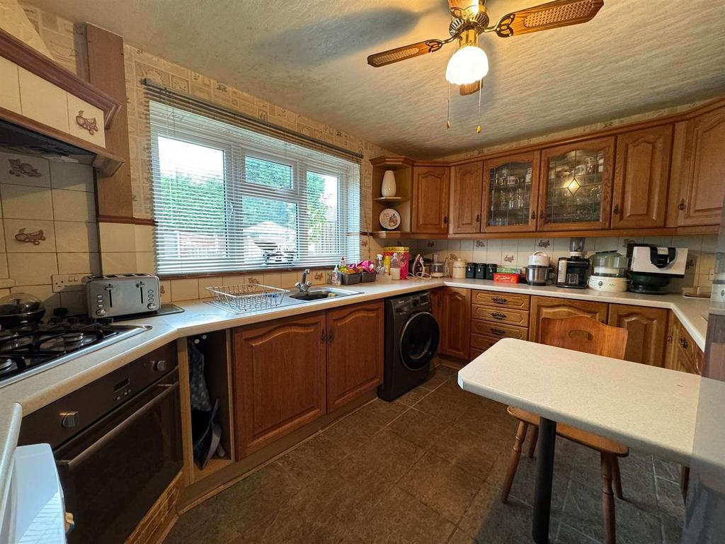 Kitchen diner