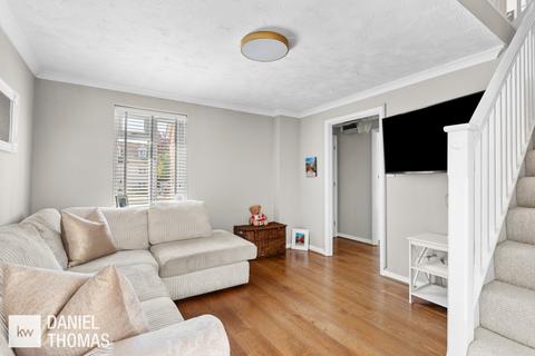 59 Greenwich Way, Waltham Abbey, EN9 3YR
