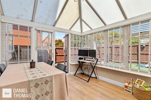 59 Greenwich Way, Waltham Abbey, EN9 3YR