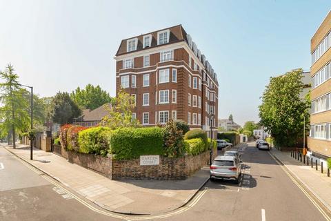1 bedroom flat for sale, Garden Road, London NW8