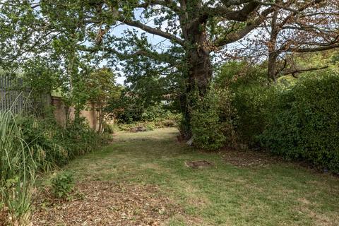 9 Aultone Way, Sutton, SM1 3LD