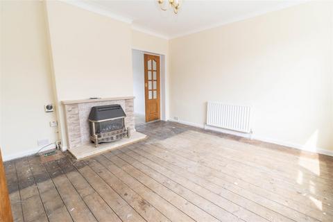 3 bedroom semi-detached house for sale, Derwent Road, Cullercoats