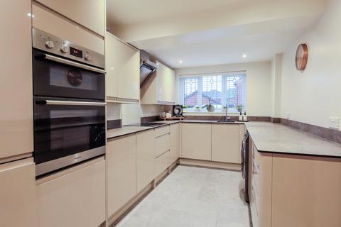 3 bedroom detached house for sale, Fosse Close, Borrowash, Derby, DE72
