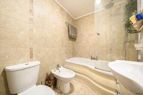 1 bedroom flat for sale, Broxholm Road, London SE27