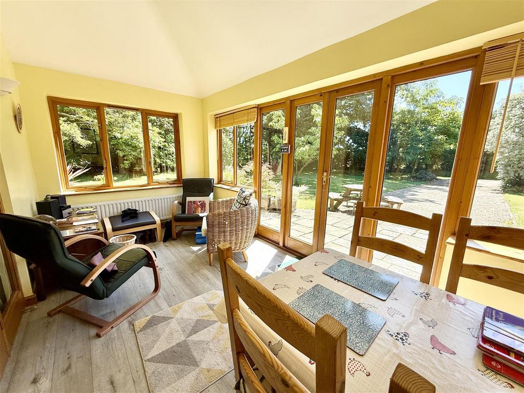 Annexe garden room