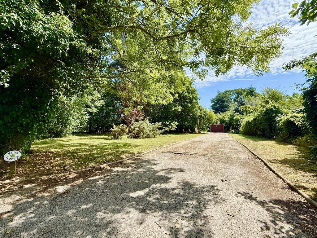 Driveway approach