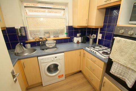 undefined, Kingston Road, Staines-upon-Thames, TW18