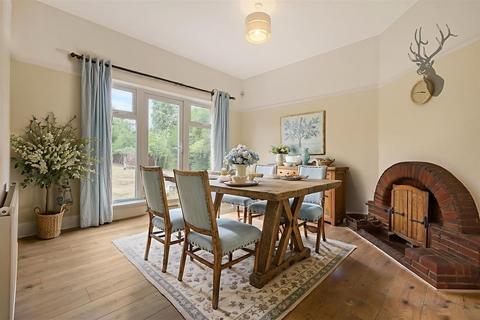 3 bedroom end of terrace house for sale, Mayfield Road, London E4
