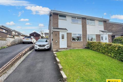 3 bedroom semi-detached house for sale, Amberley Drive, Buxton