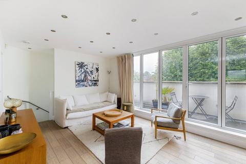 3 bedroom terraced house for sale, Maxwell Road, Fulham, London