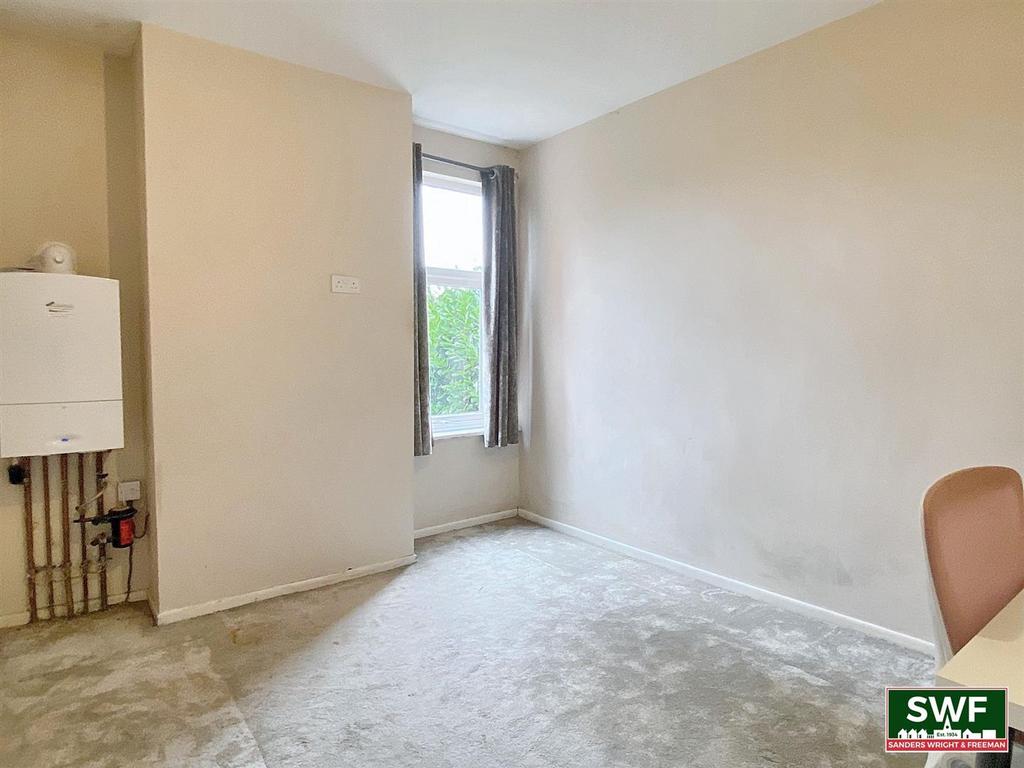 Bedroom3.jpg