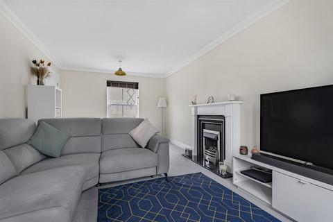 4 bedroom detached house for sale, Tayberry Close, Ely CB6