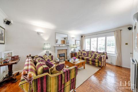 4 bedroom detached house for sale, Pittman Close, Brentwood