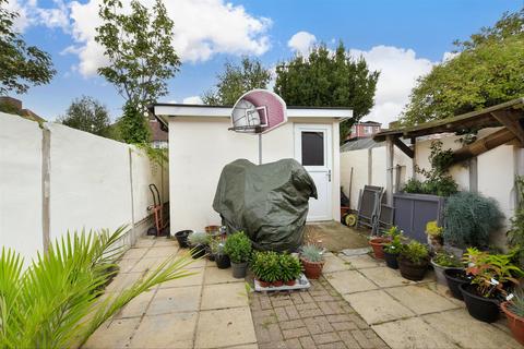 2 bedroom terraced house for sale, Cornshaw Road, Dagenham, Essex