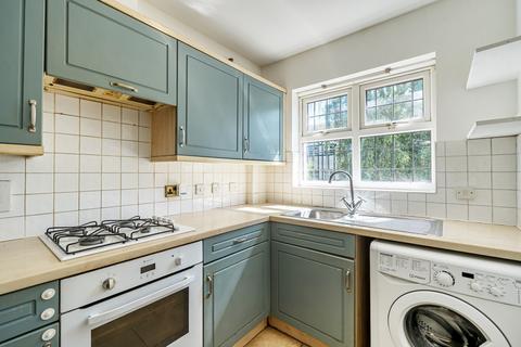 undefined, Lorne Gardens, Knaphill, Woking, GU21