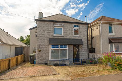 54 Crossway, Rogiet, Caldicot, NP26 3SJ
