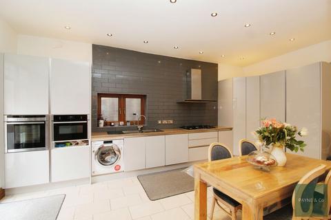 20 Redcliffe Gardens, Ilford, IG1 3HQ