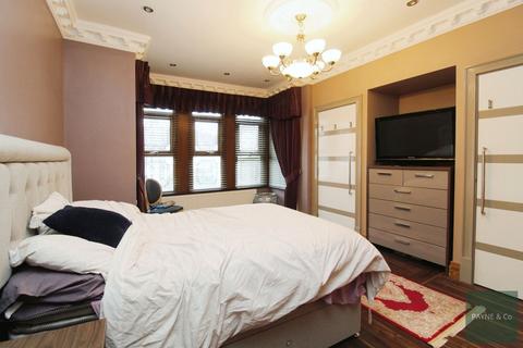 20 Redcliffe Gardens, Ilford, IG1 3HQ