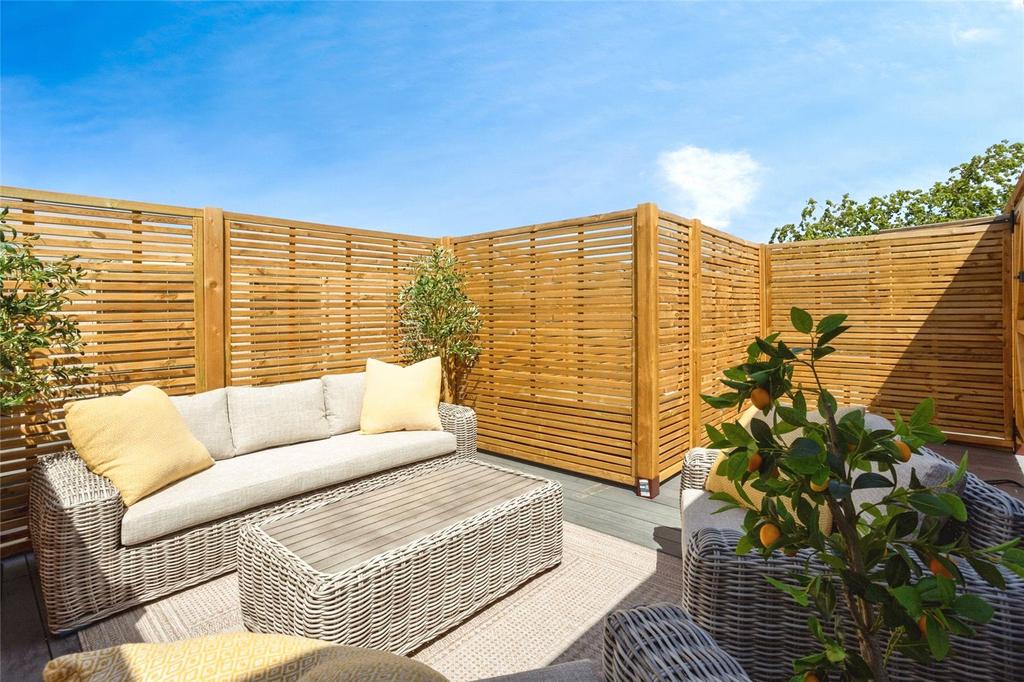 Show Home Roof Terra