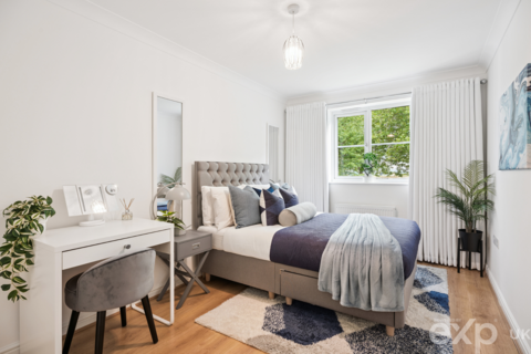 1 bedroom apartment for sale, Runway Close, London NW9