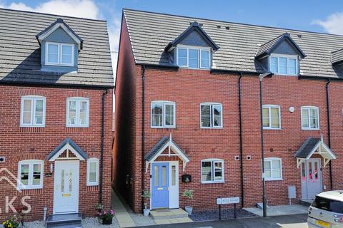70 Foss Road, Hilton, Derby, DE65 5BH
