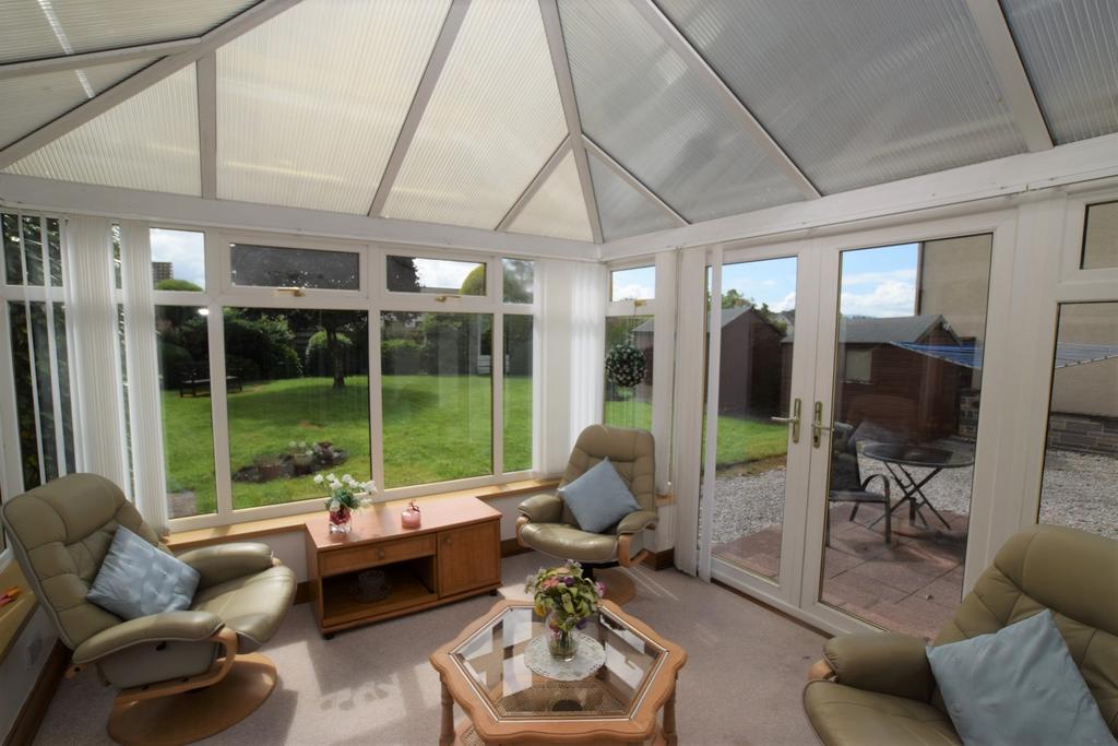 7 George Douglas Drive, Dumfries, DG2 7 ER - Grieve