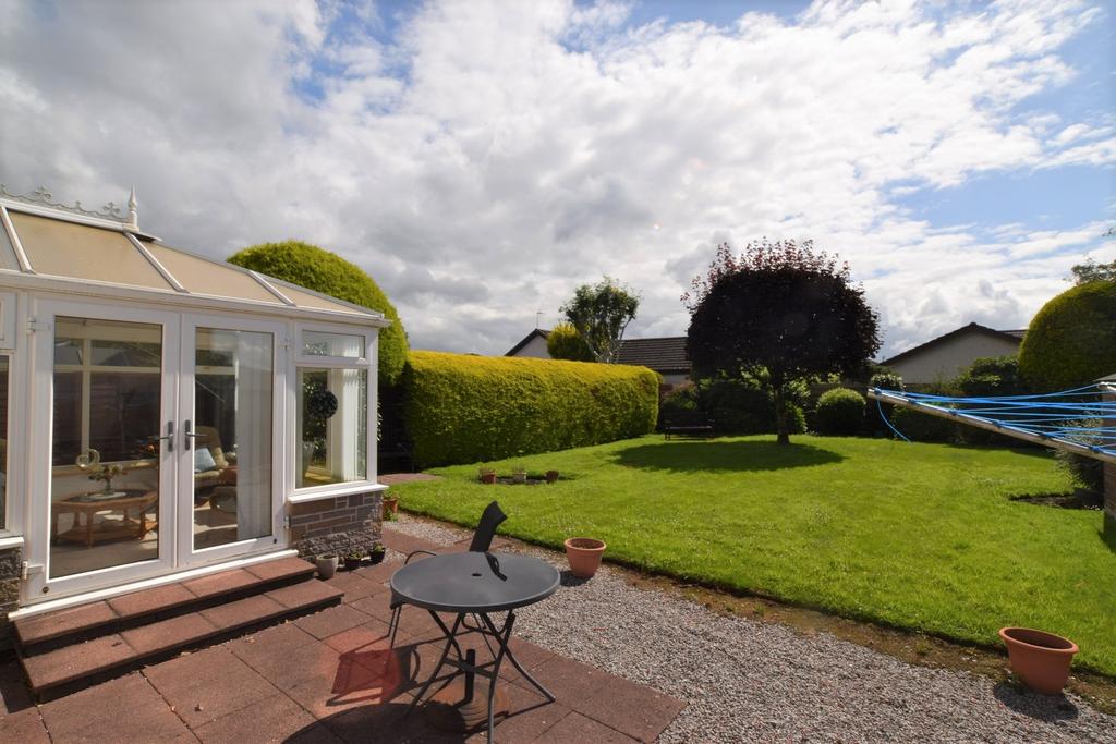 7 George Douglas Drive, Dumfries, DG2 7 ER - Grieve
