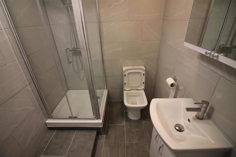 1 bedroom flat to rent, Cross Flatts Terrace, Beeston, Leeds