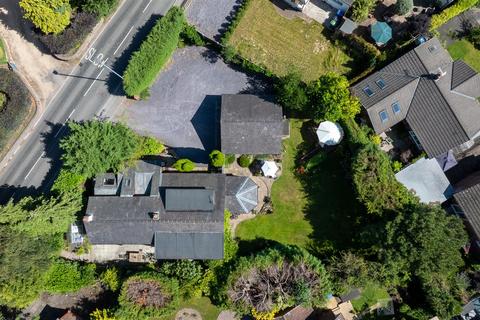 4 bedroom house for sale, 32 Rushgreen Road, Lymm WA13