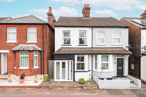 2 bedroom semi-detached house for sale, Batford Road, Harpenden, Hertfordshire, AL5