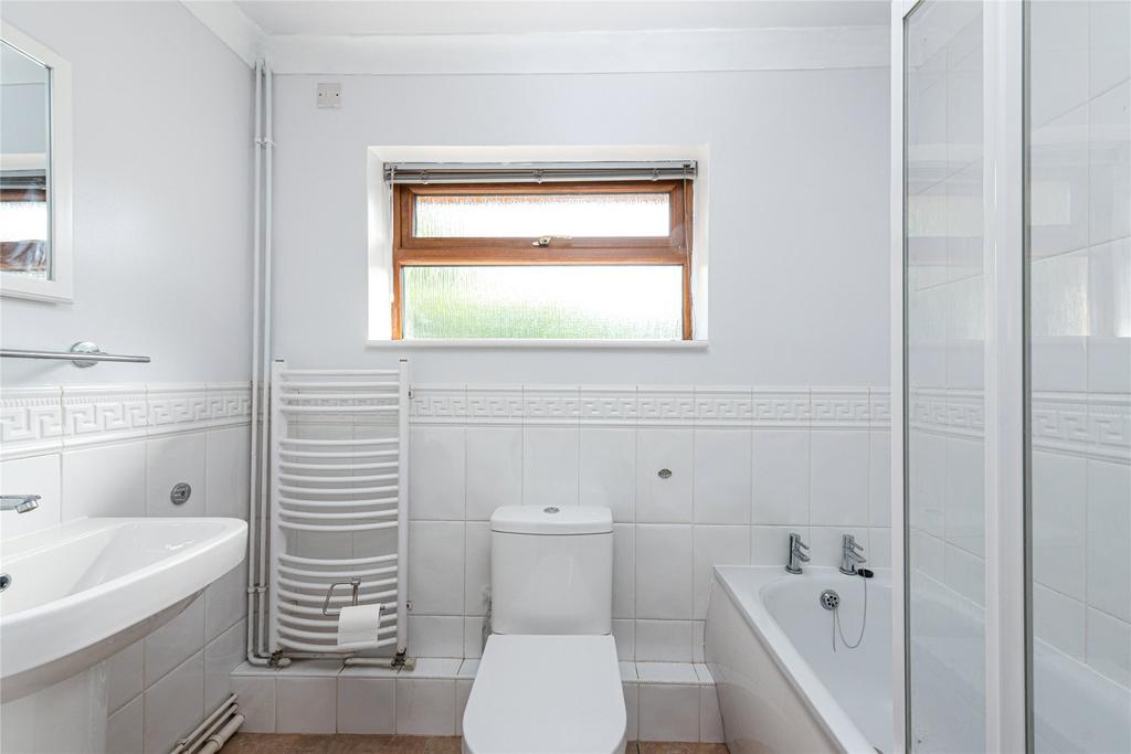 Main Bathroom