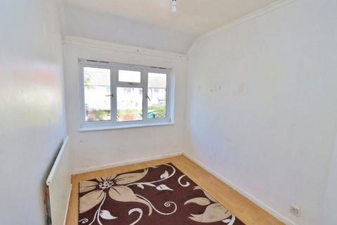 33 Singleton Road, Dagenham, RM9 5EP