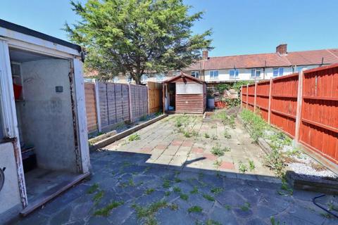 33 Singleton Road, Dagenham, RM9 5EP