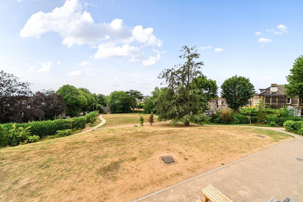 Communal gardens 3